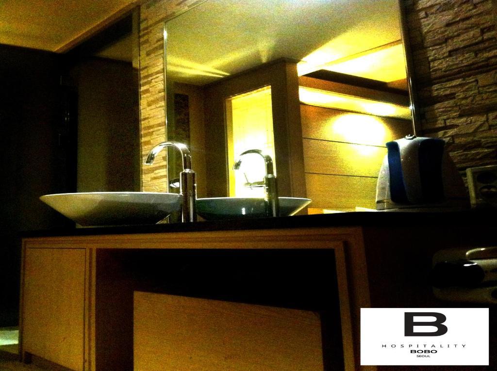 Bobo Hotel Hongdae Seoul Rom bilde